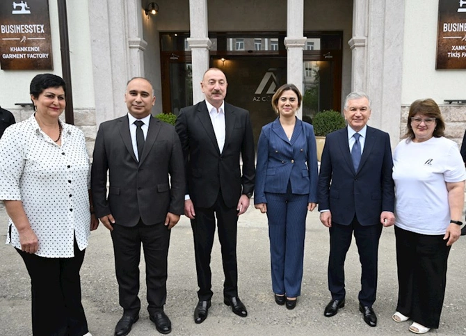 Prezidentləri Xankəndidəki Businesstex JV tikiş fabrikinin fəaliyyəti ilə tanış oldu — FOTOLAR Prezidentləri Xankəndidəki Businesstex JV tikiş fabrikinin fəaliyyəti ilə tanış oldu — FOTOLAR