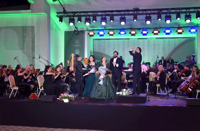 XIV Qəbələ Beynəlxalq Musiqi Festivalı başa çatdı — FOTOLAR