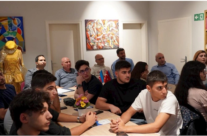 Şəhid övladları Avstriyada yay düşərgəsində iştirak edirlər — FOTOLAR