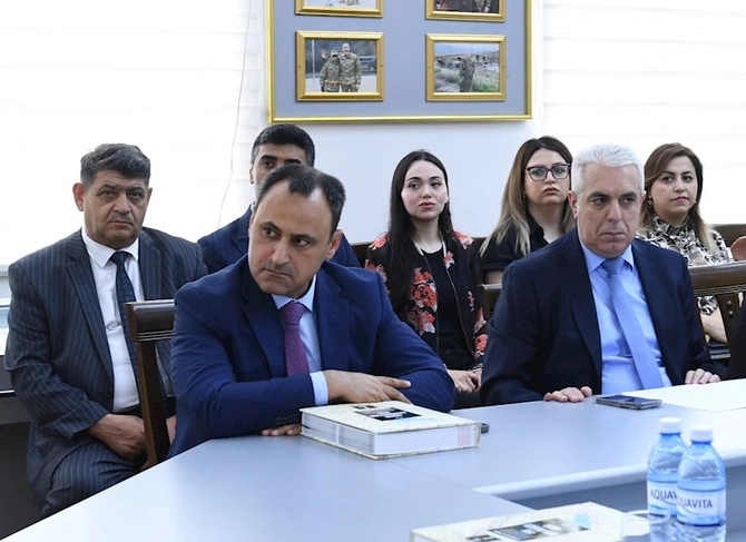 Dövlət Komitəsində Qərbi Azərbaycanla bağlı kitabın təqdimat mərasimi keçirilib