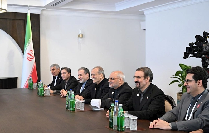 Xankəndidə Azərbaycan və İran prezidentlərinin görüşü keçirilib — FOTOLAR (YENİLƏNİB) Xankəndidə Azərbaycan və İran prezidentlərinin görüşü keçirilib — FOTOLAR (YENİLƏNİB)