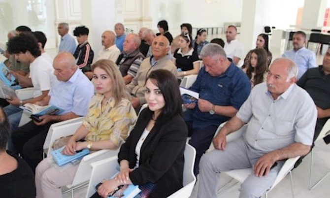 “Qarabağ Zəfərindən Turana doğru” kitabının təqdimatı keçirilib — FOTOLAR