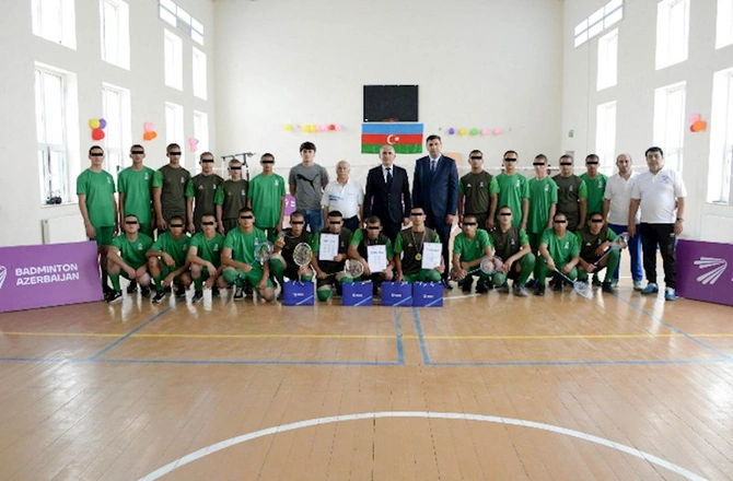 Məhkumlar arasında badminton yarışı — FOTOLAR Məhkumlar arasında badminton yarışı — FOTOLAR