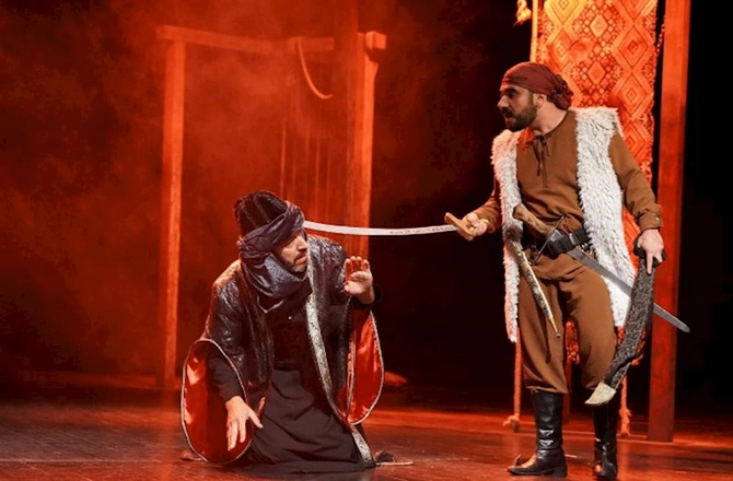 Şəki Dövlət Dram Teatrında “Dar ağacı” tamaşasının ictimai baxışı keçirilib — FOTOLAR