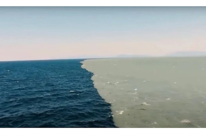 Sakit və Atlantik okeanın bir-birinə qarışdığı yerdə su niyə fərqlidir? — FOTO