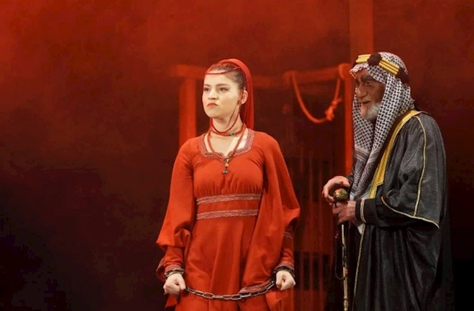 Şəki Dövlət Dram Teatrında “Dar ağacı” tamaşasının ictimai baxışı keçirilib — FOTOLAR