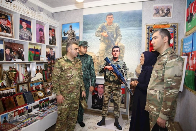 Hərbi prokuror sərhədçilərlə birlikdə — FOTOLAR
