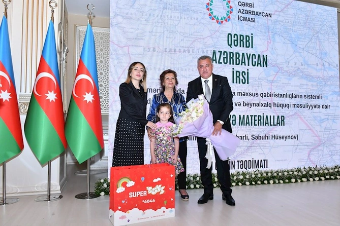 Abşeron rayonunda “Qərbi Azərbaycan İrsi” kitabının təqdimetmə mərasimi keçirilib — FOTOLAR