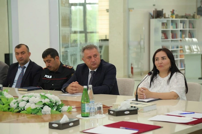 Hacıqabul rayonunda “Qərbi Azərbaycan İrsi” kitabının I cildinin təqdimat mərasimi keçirilib — FOTOLAR