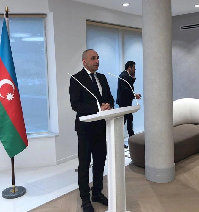 EAPCA baş katibi Donald Trampa məktub ünvanladı — FOTOLAR