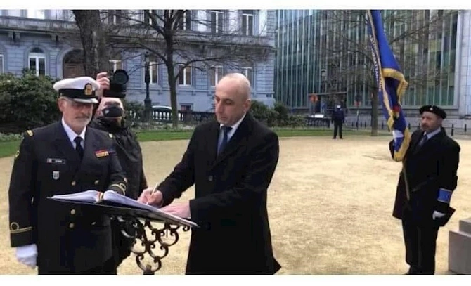 EAPCA baş katibi Donald Trampa məktub ünvanladı — FOTOLAR