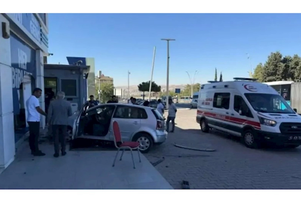 AKP-nin qərargahında olay — Yaralılar var