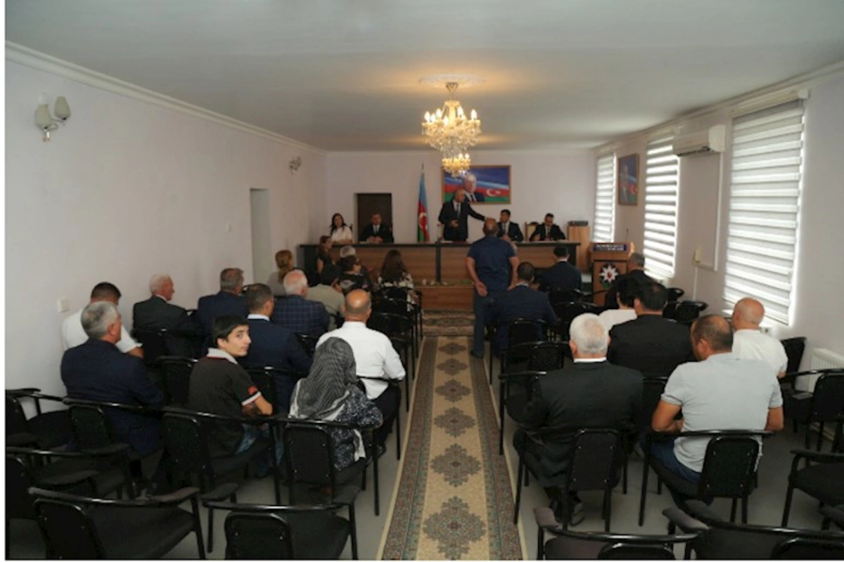 Hacıqabul Rayon İcra Hakimiyyətində növbəti vətəndaş qəbulu keçirildi — FOTOLAR