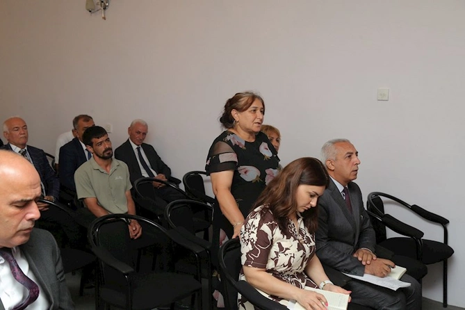 Hacıqabul Rayon İcra Hakimiyyətində növbəti vətəndaş qəbulu keçirildi — FOTOLAR Hacıqabul Rayon İcra Hakimiyyətində növbəti vətəndaş qəbulu keçirildi — FOTOLAR