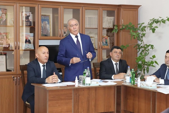 Zaur Mikayılov Tovuzda vətəndaşlarla görüşüb — FOTOLAR