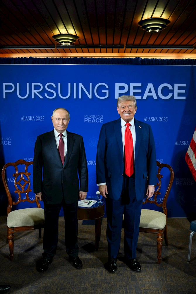 Ağ Ev Trampla Putinin görüşünə dair paylaşım edib — FOTO