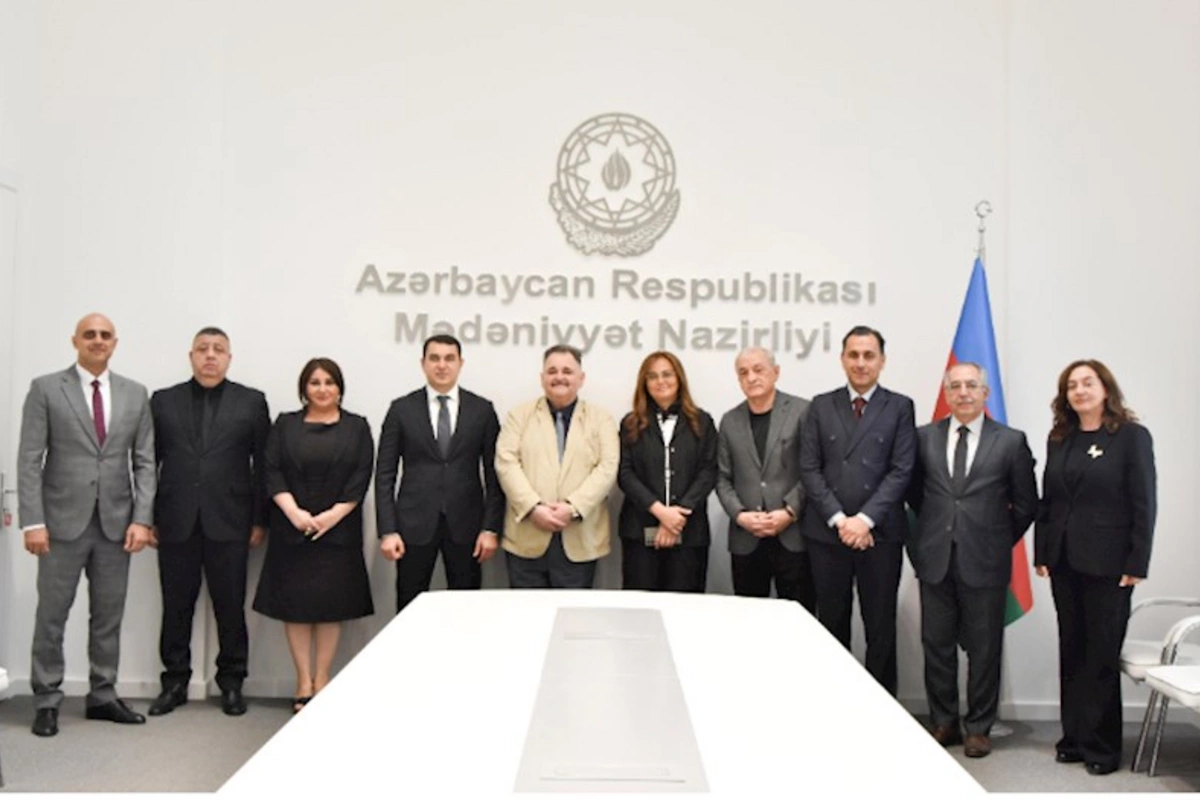 Kinorejissor Ayaz Salayev Mədəniyyət Nazirliyinin Fəxri diplomuna layiq görülüb — FOTO