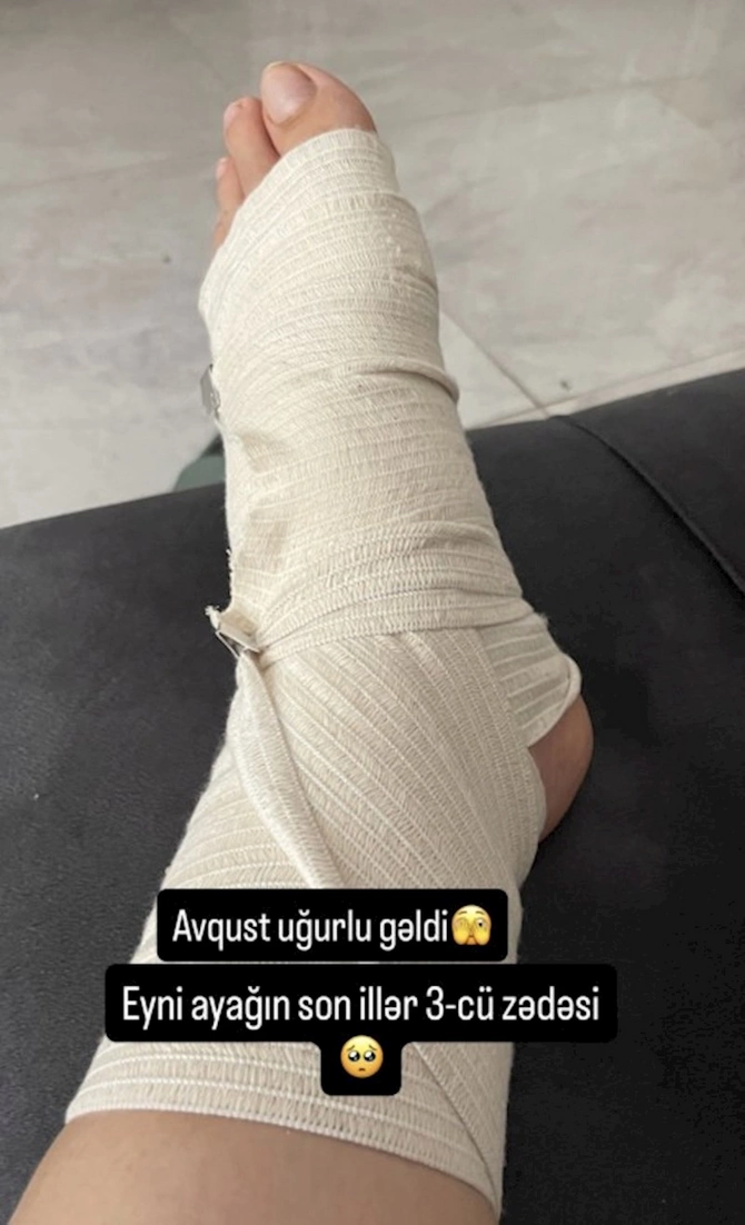 Leyla yıxıldı, ayağı zədələndi — FOTO Leyla yıxıldı, ayağı zədələndi — FOTO