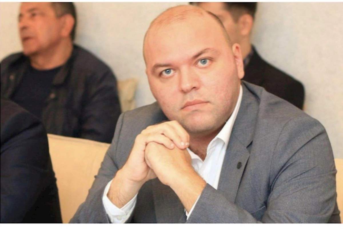 Hacıbəy Heydərli: “Sosial media səhifələrinin səbəb göstərilmədən silinməsi ciddi təhlükə və təhdid yaradır”
