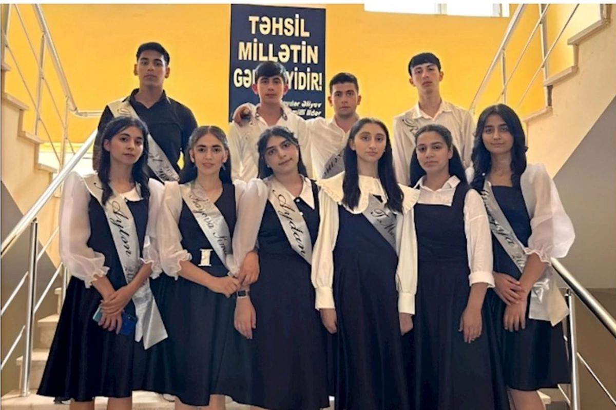 Zərdabın İsaqbağı kənd məktəbinin bütün məzunları tələbə oldular