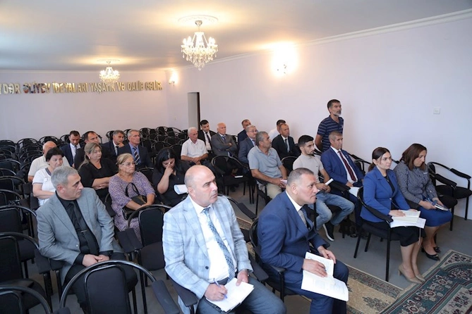 Hacıqabul Rayon İcra Hakimiyyətində növbəti vətəndaş qəbulu keçirildi — FOTOLAR