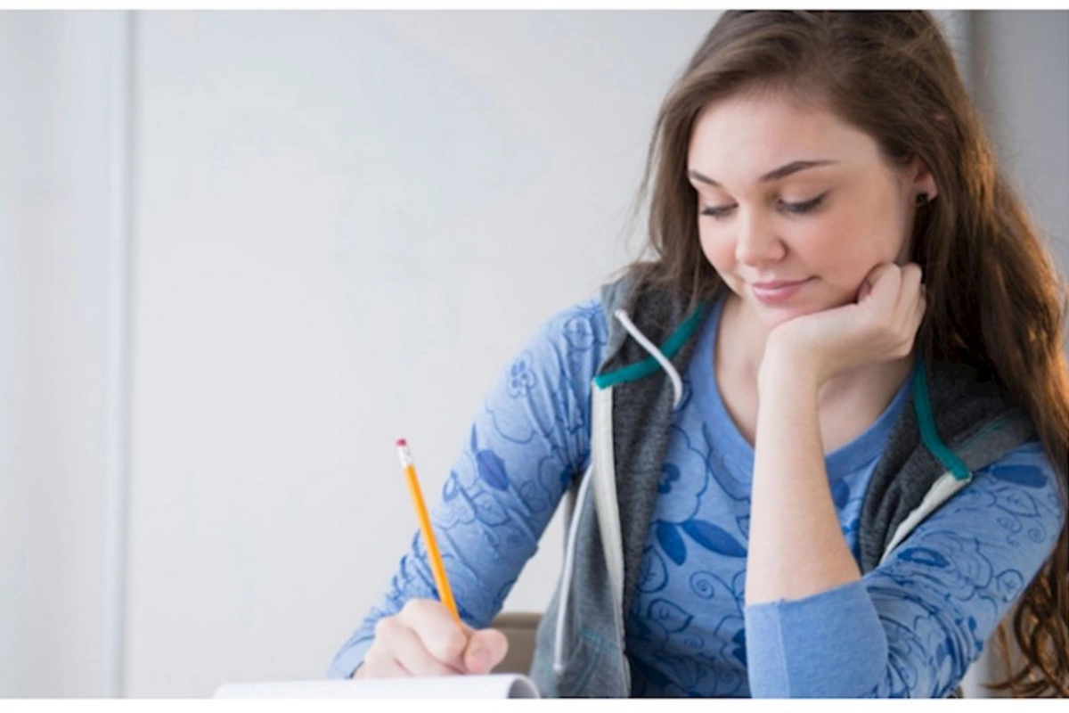 Hansı universitetlərdə əlavə təqaüdlər verilir? — SİYAHI