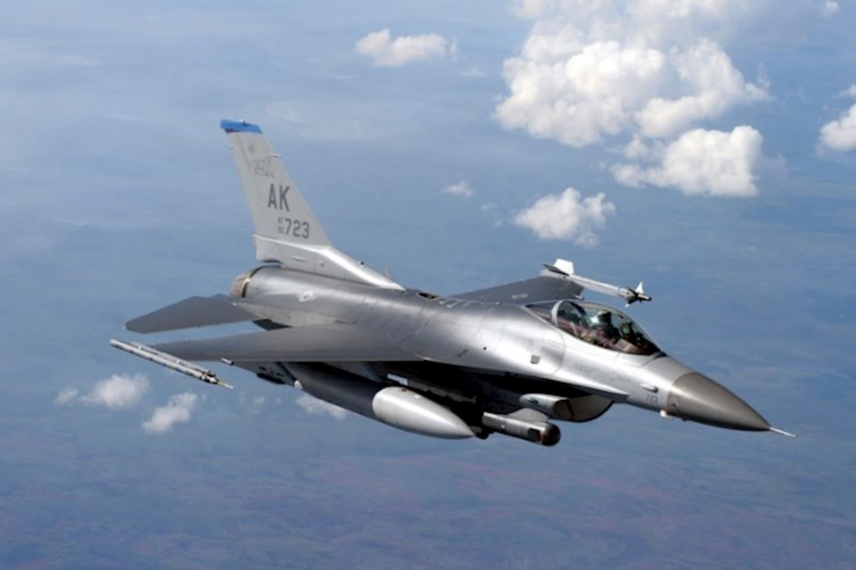 Belçika “F-16”ları sentyabrda Ukraynaya verəcək