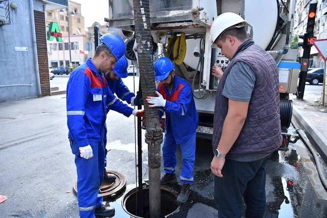 Yasamalda su təchizatı yaxşılaşdırılır — FOTOLAR Yasamalda su təchizatı yaxşılaşdırılır — FOTOLAR