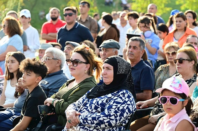 Laçın Şəhəri Günü konsertlə qeyd olundu — FOTOLAR Laçın Şəhəri Günü konsertlə qeyd olundu — FOTOLAR