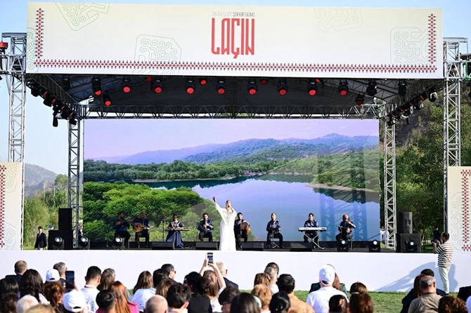 Laçın Şəhəri Günü konsertlə qeyd olundu — FOTOLAR Laçın Şəhəri Günü konsertlə qeyd olundu — FOTOLAR
