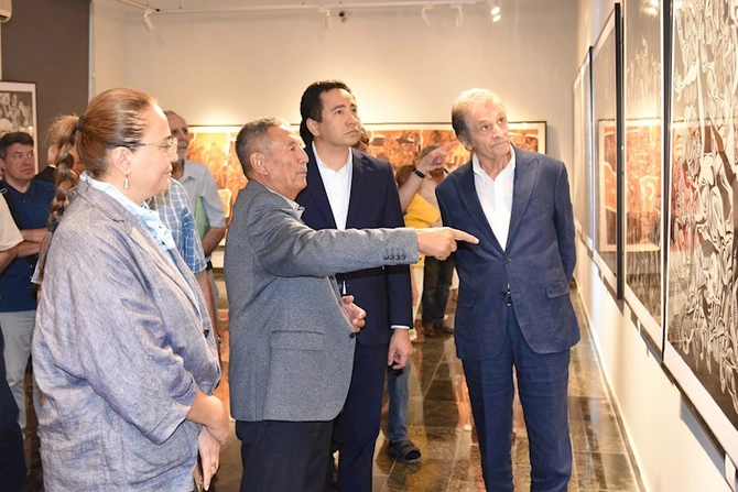 Batuxan Baymenin “NOMADE BLACK & WHITE” sərgisi Bakıda açıldı — FOTO Batuxan Baymenin “NOMADE BLACK & WHITE” sərgisi Bakıda açıldı — FOTO