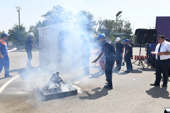 Daha bir komanda “Azərişıq” ASC-nin təşkil etdiyi ümumrespublika Peşə Ustalığı Yarışlarının regional turunun qalibi olub — FOTOLAR Daha bir komanda “Azərişıq” ASC-nin təşkil etdiyi ümumrespublika Peşə Ustalığı Yarışlarının regional turunun qalibi olub — FOTOLAR