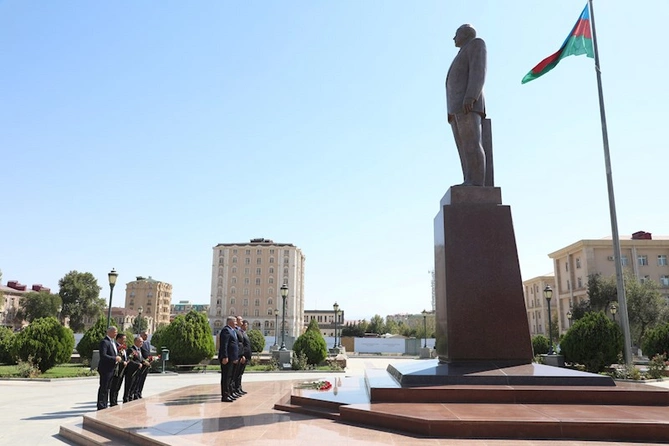 Azəriqaz İB rəhbərliyinin Naxçıvan RQİİ-yə işgüzar səfəri — FOTOLAR