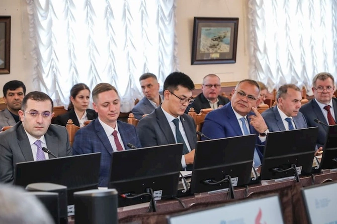 Heydər Məmmədov Moskvada MDB-yə üzv dövlətlərin baş prokurorluqlarının görüşündə iştirak etdi — FOTOLAR Heydər Məmmədov Moskvada MDB-yə üzv dövlətlərin baş prokurorluqlarının görüşündə iştirak etdi — FOTOLAR