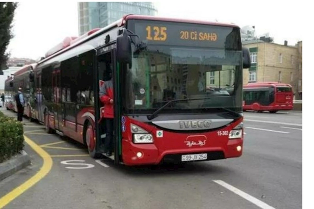 Sərnişin avtobuslarında tutacaqlar niyə ləğv edilib? — ŞİKAYƏT