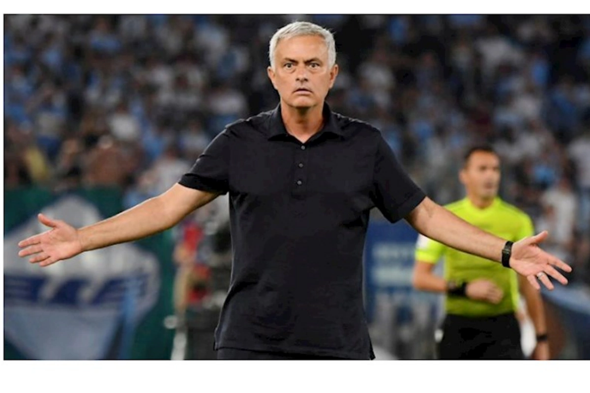 Mourinyo Fənərbağçadan rəsmən GETDİ