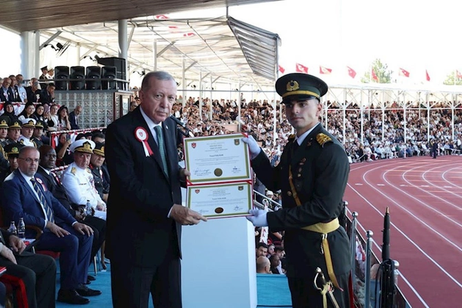 Zakir Həsənov Türkiyədə hərbi məktəblərin buraxılış mərasimində — FOTOLAR