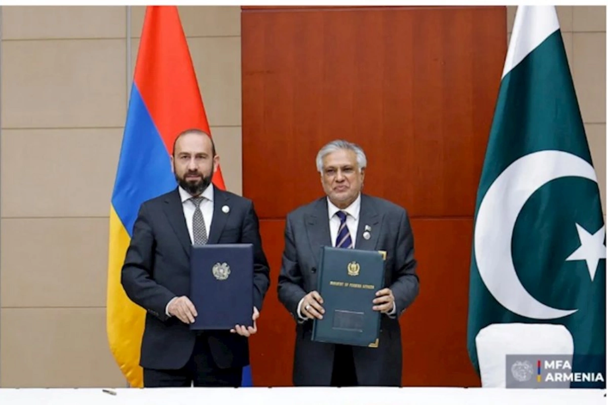 Ermənistan və Pakistan diplomatik münasibət qurdular — Birgə kommünike imzalandı