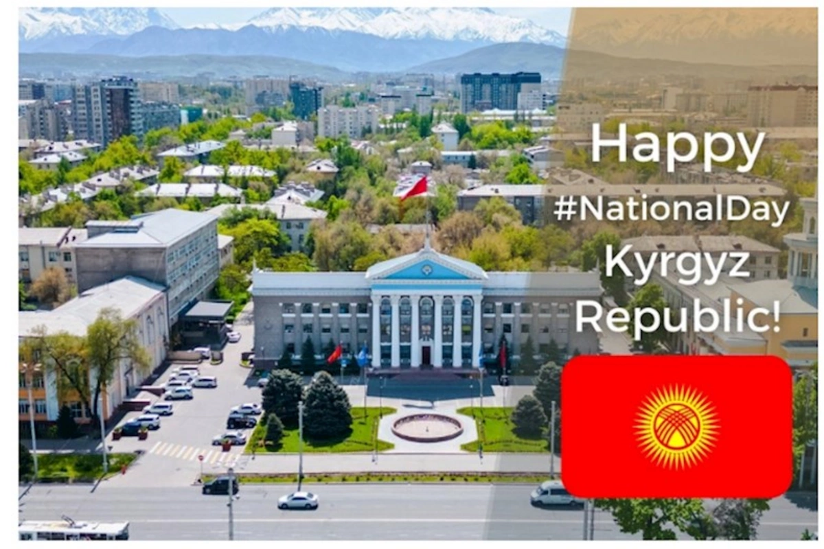 XİN Qırğız Respublikasını təbrik etdi