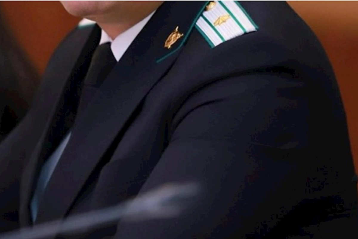 Prokurorluq işçisinin prokurorluqda qulluqda olmasının yaş həddi artırılıb
