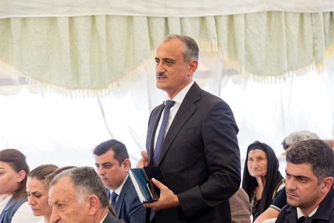 İcra başçısı Salyan camaatının problemlərini dinlədi — FOTOLAR İcra başçısı Salyan camaatının problemlərini dinlədi — FOTOLAR