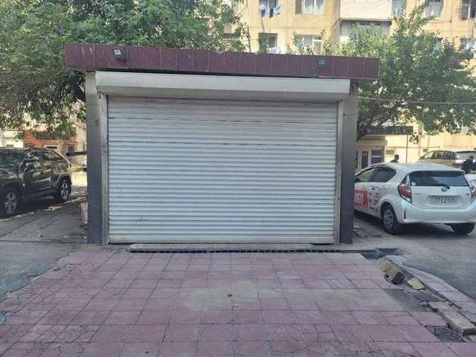 Moykadan maşın oğurlandı — FOTOLAR Moykadan maşın oğurlandı — FOTOLAR