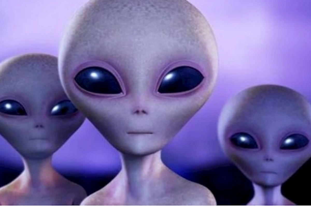 Pentaqon rəsmisi yadplanetlilərin növlərini açıqladı — Yaraşıqlı mavigözlülərdən tutmuş, böcəyə bənzər varlıqlara qədər...