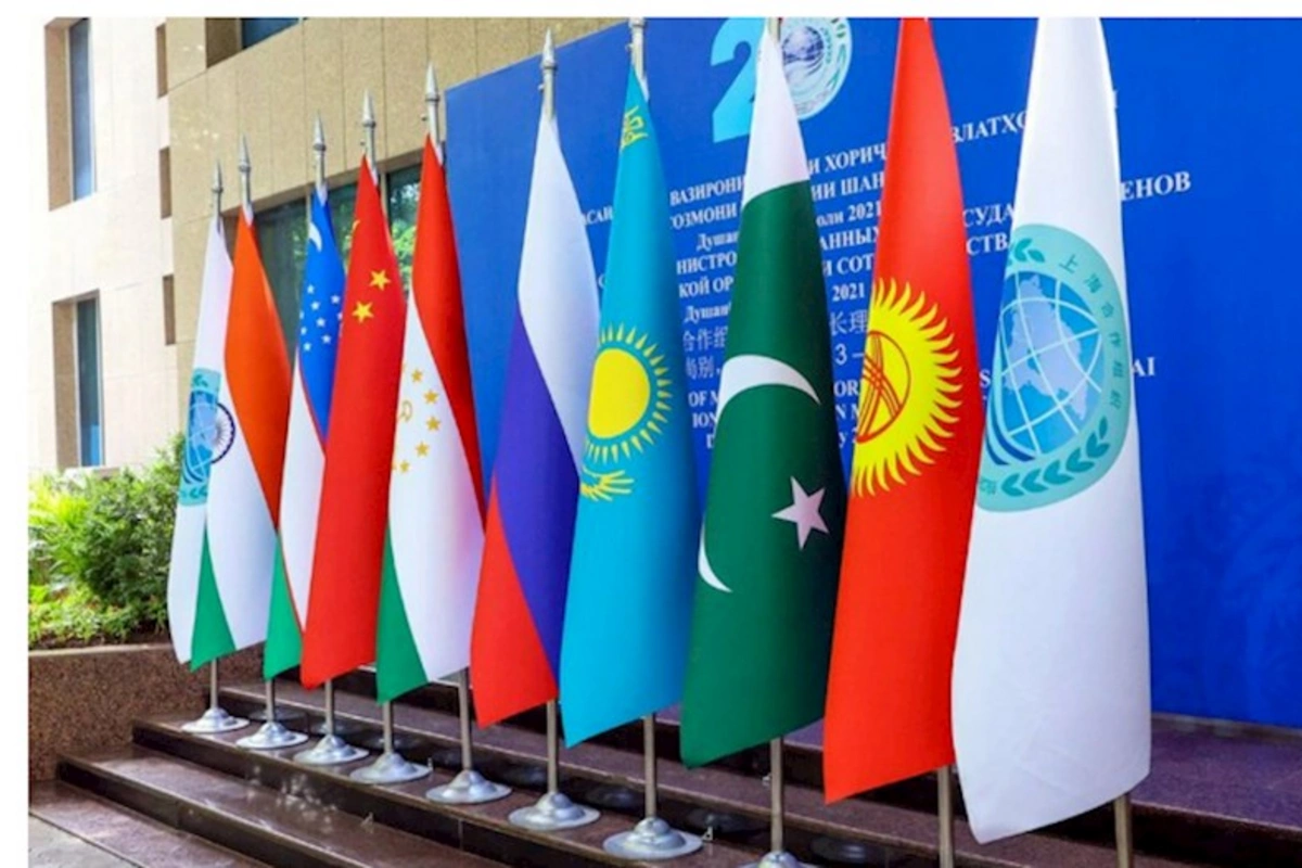Dövlət Başçıları Şurasının iclası BAŞLADI
