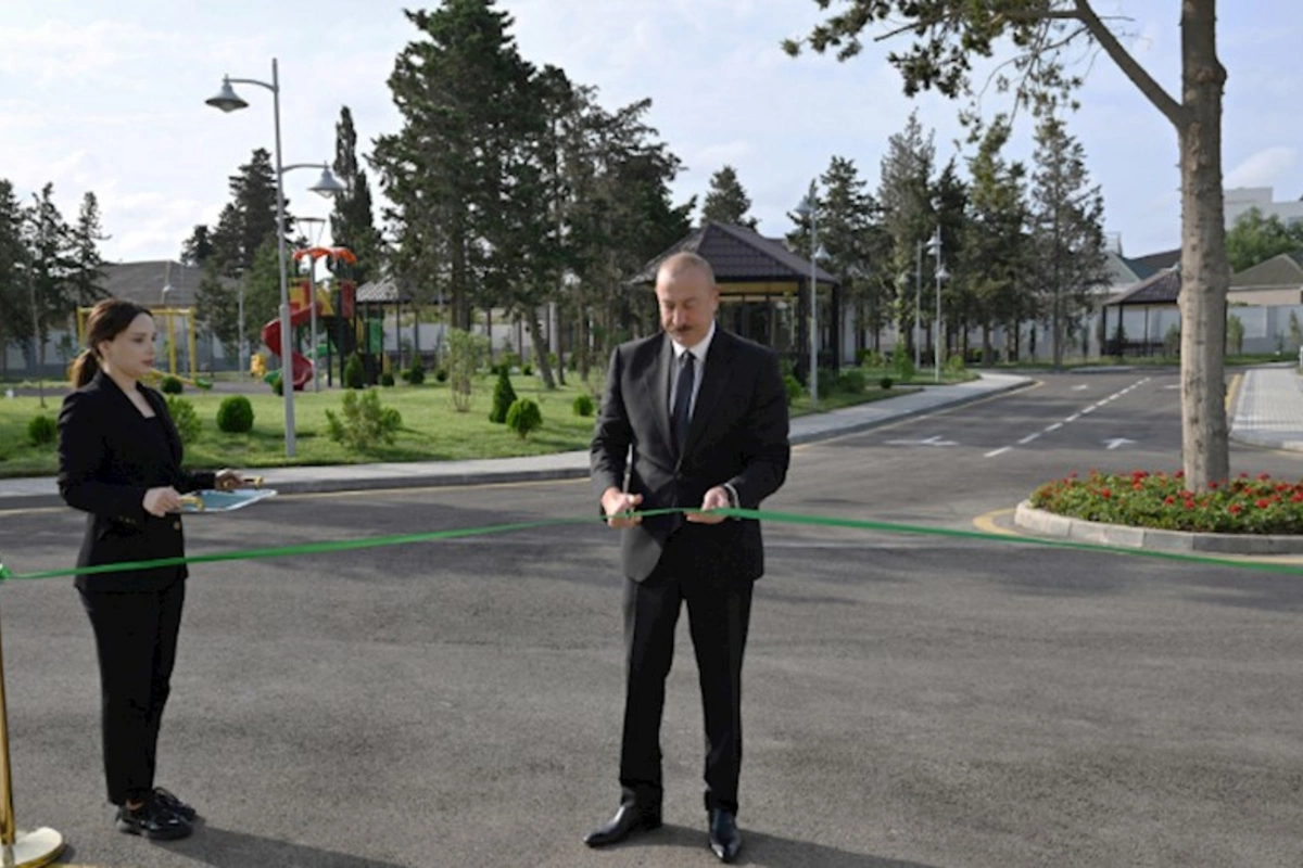 İlham Əliyev Yazıçılar Birliyinin Yaradıcılıq Evinin açılışında — FOTOLAR