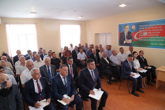Hacıqabulun İkinci Paşalı kəndində səyyar qəbul-görüş keçirildi — FOTOLAR