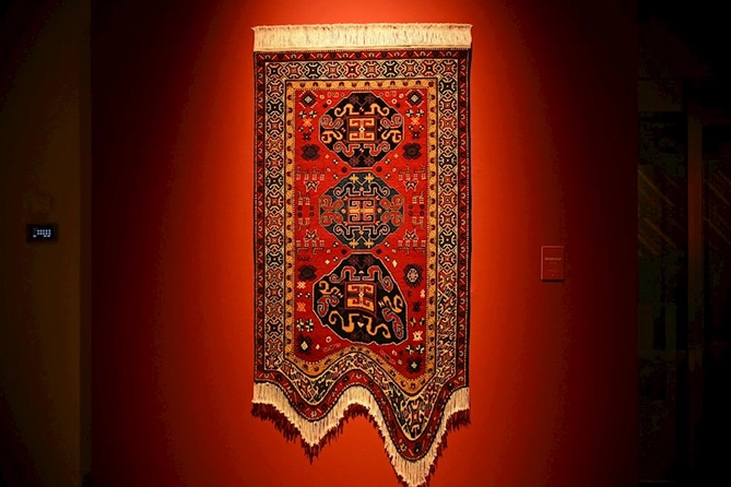 Azərbaycan Milli Xalça Muzeyində “Faiq Əhməd: 2011–2024-cü illər dövrü” sərgisi açılıb — FOTOLAR Azərbaycan Milli Xalça Muzeyində “Faiq Əhməd: 2011–2024-cü illər dövrü” sərgisi açılıb — FOTOLAR