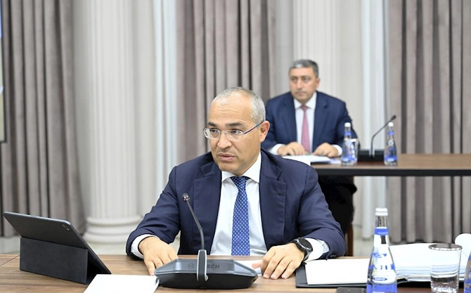 Əli Əsədov nazirlərə tapşırıqlar verdi — FOTOLAR Əli Əsədov nazirlərə tapşırıqlar verdi — FOTOLAR