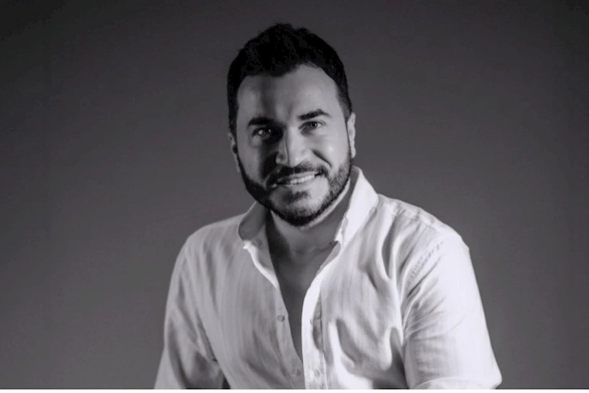 Elvin virusa yoluxdu — VİDEO