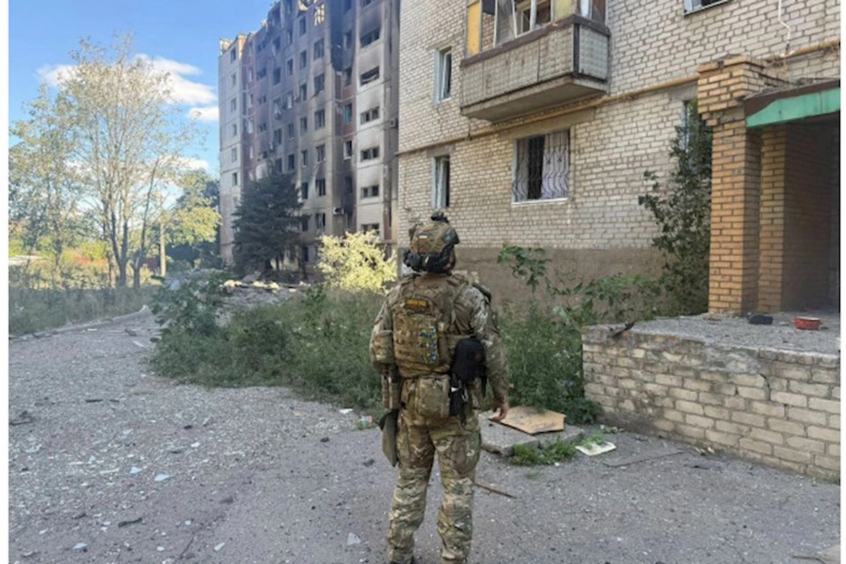 Rusiya Ordusu Donetsk vilayətini atəşə tutdu: Ölənlər var